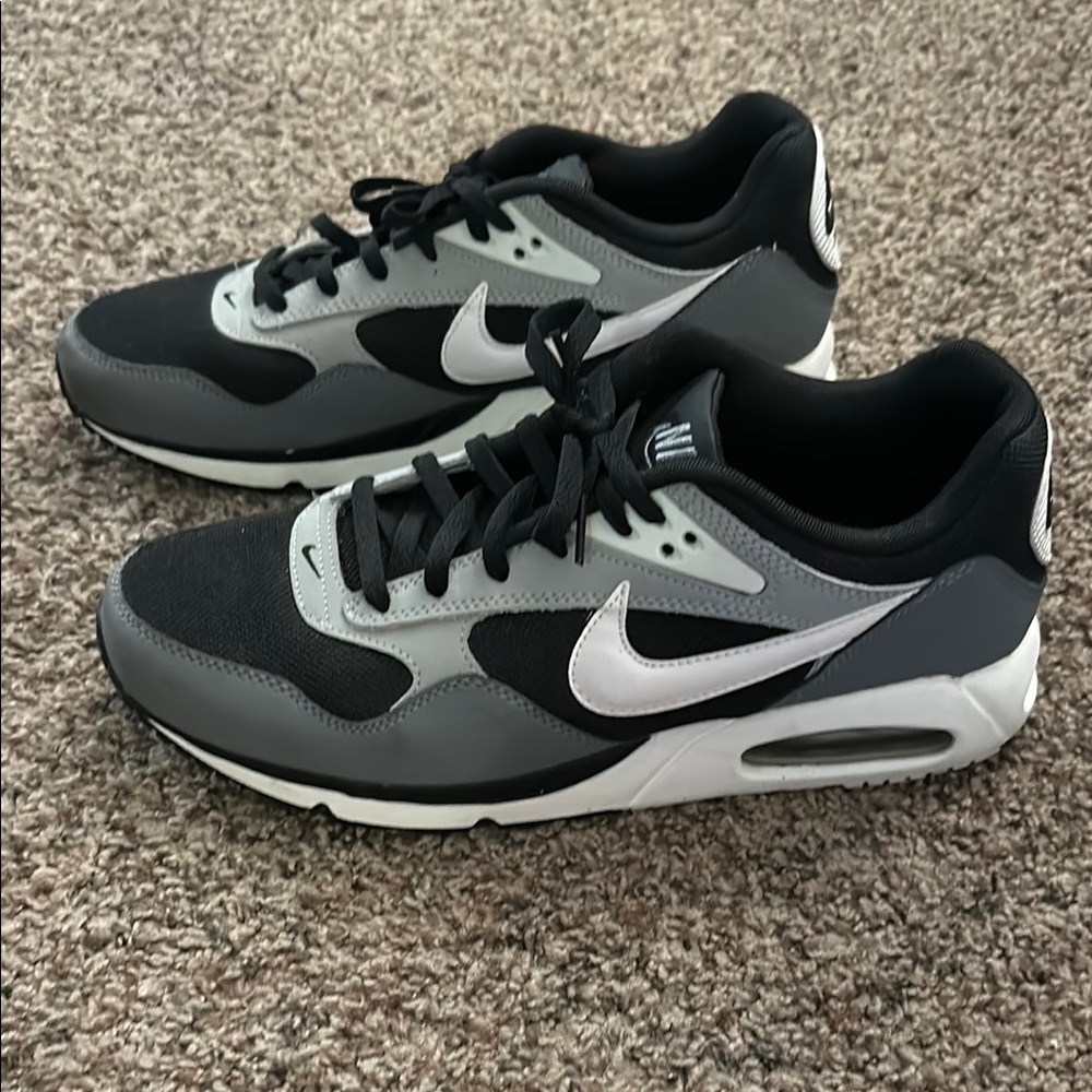 Nike Airmax Correlate Men's Black and Gray Sneakers